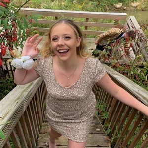 Meet your Posher, Rachel